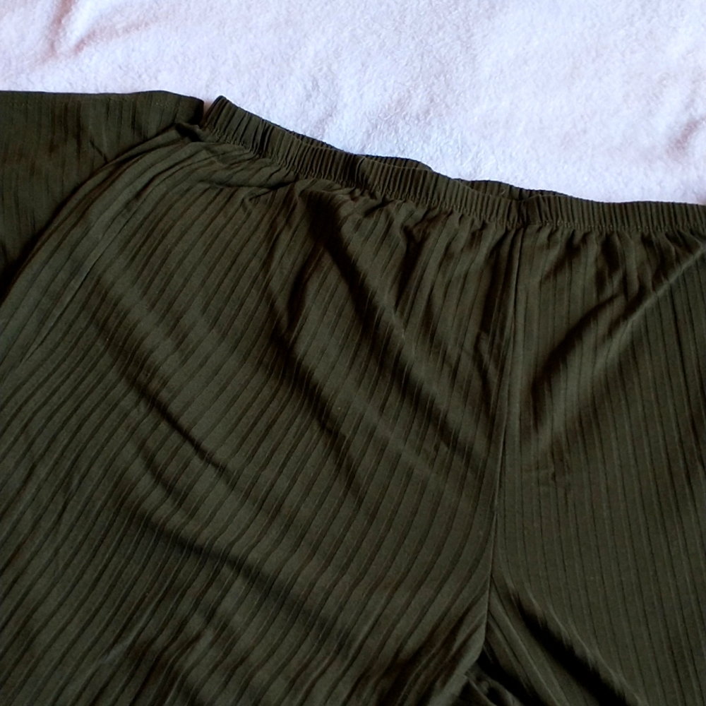 Lily rose dark green size 1X pants